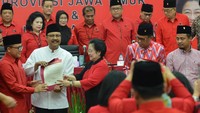 Gus Ipul dan Anas sebelumnya diusung PDIP dan PKS. PKB dari awal sudah memilih Gus Ipul sebagai Cagub. (Foto: ANTARA FOTO/Wahyu Putro A)
