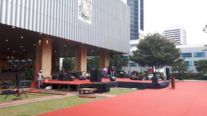 Gladi Resik Penyambutan Anies-Sandi Mulai Dilakukan di Balai Kota