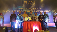 BNI Terbitkan Kartu Kombo untuk Alumni Universitas Andalas
