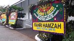 Foto: Deretan Karangan Bunga untuk Anies-Sandi, Ada dari Fahri Hamzah