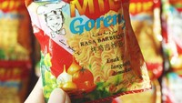 Mie bergambar koki ini juga menjadi salah satu yang populer. Kemasannya kecil dan zaman dulu jadi jajanan wajib anak 90-an.