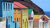 Berikut adalah bentuk rumah-rumah di Pulau St Helena (Dok. CNN Travel)
