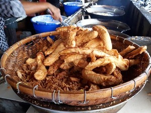 Kriuk Renyah Pisang Tanduk Goreng Ada di 5 Tempat Ini