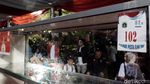 Hidangan Selamatan Jakarta Ludes Diserbu Warga