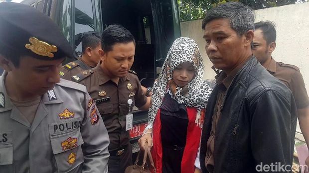 Sri Rahayu Penghina Jokowi, Jalani Sidang Dakwaan di PN Cianjur