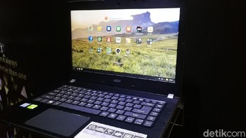 Yang terakhir, Aspire E5-476, walaupun menjadi seri di bawah dua seri tersebut, tetap Acer menyematkan Intel Core generasi ke-8 dan GPU GeForce MX150. Untuk daya tahan baterainya bisa bertahan sampai delapan jam dan diklaim 60% lebih lama dari notebook lain. Foto: Muhammad Alif Goenawan/detikINET