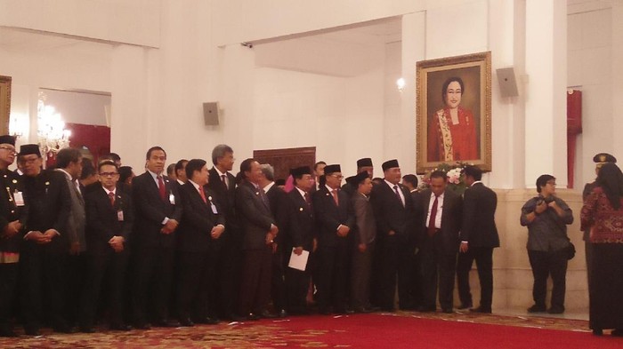 Akrabnya Lulung dan Sekda DKI Jelang Pelantikan Anies-Sandi