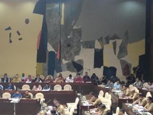 Komisi II Kembali Bahas Perppu Ormas dengan Mendagri dan Menkum HAM