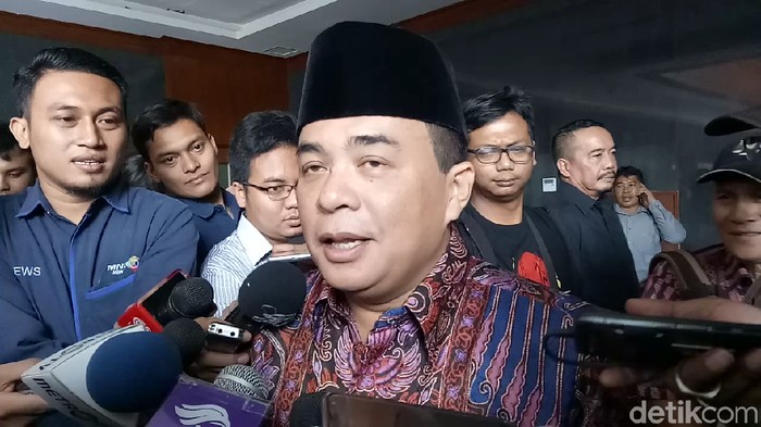 Tiba di PN Tipikor, Akom akan Bersaksi di Sidang Andi Narogong