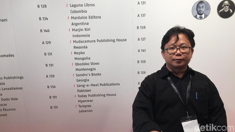 Ingin Ikut Frankfurt Book Fair Gratis? Simak Tips dari Margin Kiri Ini Foto: Ken Yunita/ detikHOT Ingin Ikut Frankfurt Book Fair Gratis? Simak Tips dari Margin Kiri Ini Foto: Ken Yunita/ detikHOT