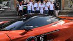 Para Pecinta McLaren Jajal Tol Surabaya