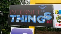Keberadaan fasilitas WiFi itu memang sengaja dihadirkan sebagai sarana penunjang edukasi bagi wisatawan. Jadi tidak usah repot-repot membawa buku tebal (Fashion Forest/Facebook)