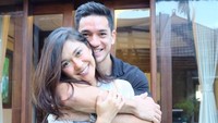 Boleh dibilang, Bali adalah kampung halaman Andrew White karena sejak kecil dia tinggal di Pulau Dewata itu. Di Bali, Andrew banting stir menjadi seorang kontraktor. Foto: Dok. Instagram/nanamirdad_