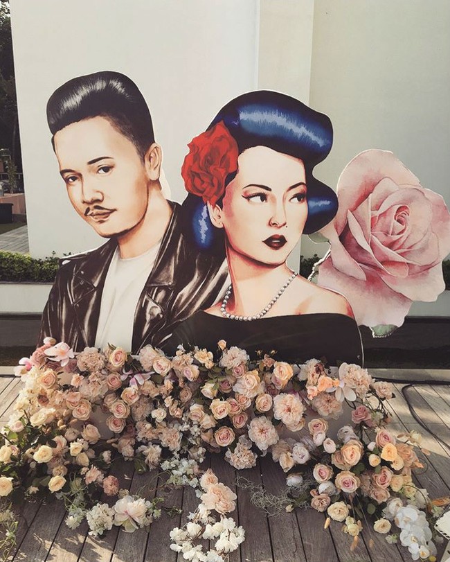 Ilustrasi kedua pasangan menjadi spot foto yang tak kalah cantik dengan ornamen bunga asli di bawahnya. Foto: Dok. Instagram