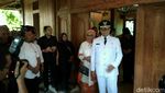 Foto: Menuju Pelantikan, Keluarga Anies Kompak Berbaju Adat Betawi