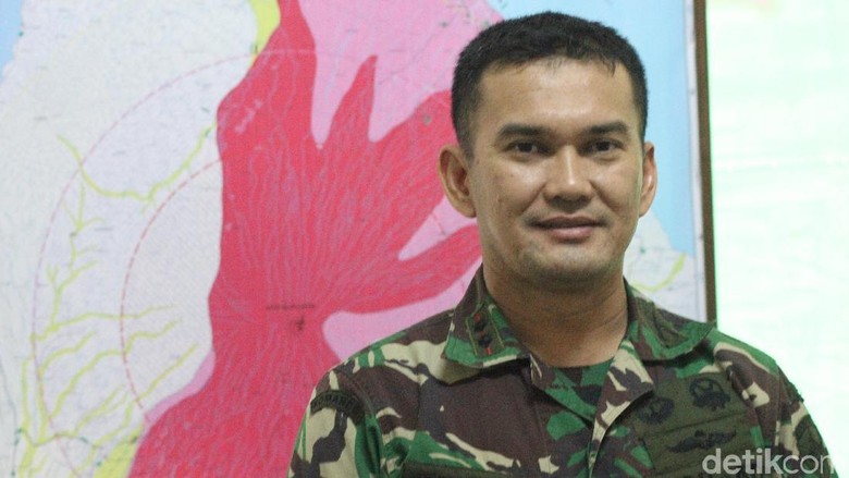 Pengungsi Diminta Tak Balik ke Zona Merah Gunung Agung Pengungsi Diminta Tak Balik ke Zona Merah Gunung Agung