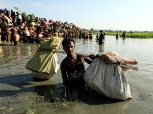 Ratusan Pengungsi Rohingya Ditemukan Terdampar