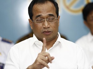 Dear Pak Menhub, Kok Ojek Online Tak Diatur Sekalian?