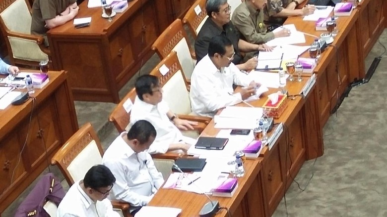 Evaluasi Penanganan Korupsi, Jaksa Agung-KPK-Kapolri Rapat di DPR Evaluasi Penanganan Korupsi, Jaksa Agung-KPK-Kapolri Rapat di DPR