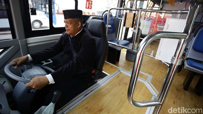 Fakta-fakta Metrotrans dan Minitrans, Si Penggilas Metromini