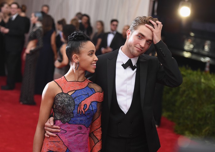 Putus Dari Fka Twigs Robert Pattinson Kembali Dekati Katy Perry