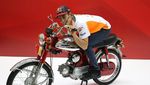 Marquez Ngebut di Atas Motor 90cc