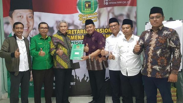 Setelah Demokrat, Khofifah Ambil Formulir Pendaftaran ke PPP