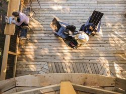 Begini Asyiknya Karyawan Microsoft Kerja di Rumah Pohon