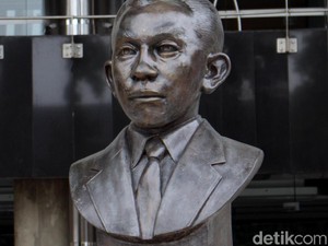 TIM Direvitalisasi 2 Tahun, Seniman: Bagaimana Kami Berekspresi?