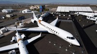 Pesawat jet pribadi yang terbilang ekstra besar ini diklaim tercepat di dunia pernebangan, yakni mencapai 1.142 kilometer per jam. Kapasitasnya pun besar yakni mampu menampung 19 penumpang (Reuters)