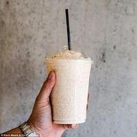 Wow, Kafe Ini Bikin Milkshake dengan Campuran Lemon Meringue hingga Carrot Cake!