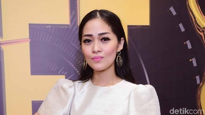 Dear David NOAH, Gracia Indri Makin Cantik Aja Nih!