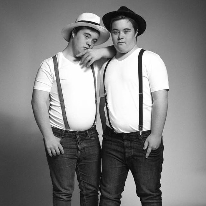 Harry dan Thomas, Kembar Penyandang Down Syndrome yang Ingin Jadi Model