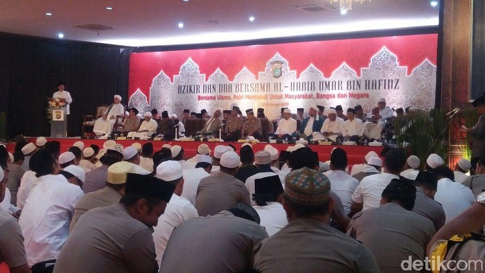 Jajaran Polda Metro Zikir Bersama Ulama