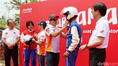 Marquez-Pedrosa Kampanye Safety Riding di Tangerang