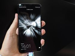 Pantaskah Ponsel Android Ini Dijual Rp 22 Juta?