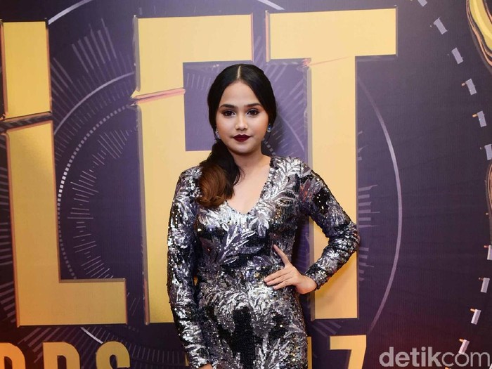 Syifa Hadju