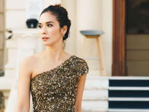 Pertama Main Teater, Marsha Timothy Baru Belajar Akting di Panggung