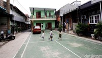 Penampakan pemukiman warga di kawasan Cipinang Melayu, Jakarta Timur, yang rencananya akan ditertibkan Pemprov DKI Jakarta.