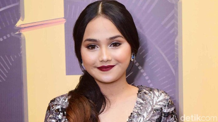 Syifa Hadju