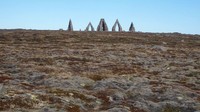 Sayang, Thoroddsen menghembuskan nafas terakhir di tahun 2015 silam dan Arctic Henge belumlah selesai sempurna (Dok. Arctic Henge/Facebook)