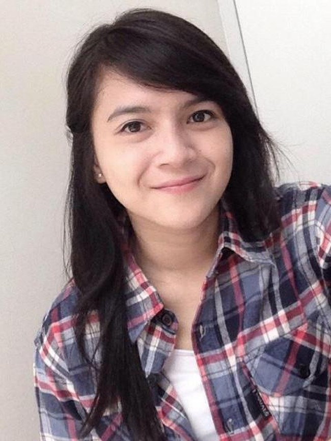 Sarah Shafitri mengawali kariernya sebagai finalis model majalah remaja. Ia kemudian terjun ke dunia akting dan sukses membintangi 20 judul FTV. Salah satunya berjudul Oplet Pembawa Cinta. Foto: Instagram