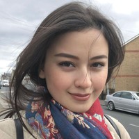 Artis cantik pemeran antagonis di FTV ini bernama Kimberly Ryder. Paras cantik wanita 24 tahun itu merupakan campuran darah Minang-Makasar-Inggris. Di usia yang masih belia ia telah membintangi 26 judul FTV. Foto: Instagram