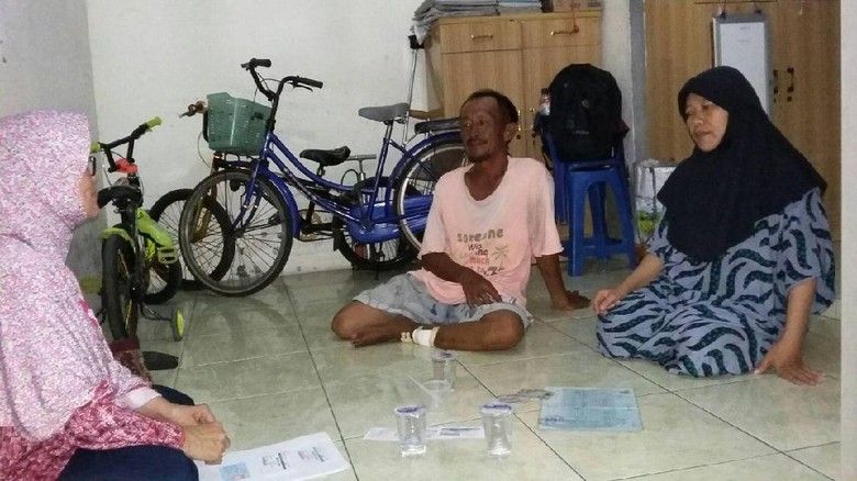 Penjual Koran Kebelit Utang Ditawari BPJS Tanpa Premi Penjual Koran Kebelit Utang Ditawari BPJS Tanpa Premi