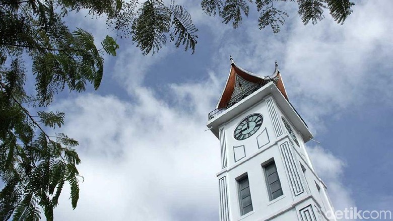 Jam Gadang Bukittinggi (Randy/detikTravel) Jam Gadang Bukittinggi (Randy/detikTravel)