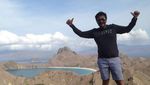 Foto: Saat Djarot Berpose dengan Komodo