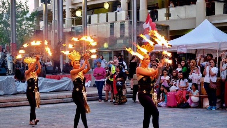 Semarak Kreasi Indonesia 2017 di Jantung Kota Perth Semarak Kreasi Indonesia 2017 di Jantung Kota Perth