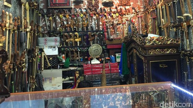 PNS Terciduk Bawa Jimat Saat Tes, Harganya Mulai Rp 10.000-an