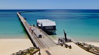 Sampai akhirnya tahun 1978, sebuah komunitas menggalang dana untuk restorasi dan pemeliharaan dermaga. Lalu antara tahun 1987 dan 2003 komunitas yang dikenal dengan nama Busselton Jetty Environment and Conservation Association (BJECA) berhasil mengumpulkan dana untuk perbaikan dermaga (Thinkstock)
