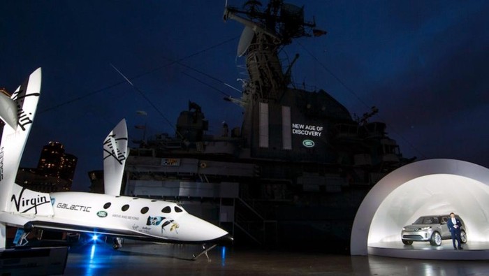 Dikembangkan lebih dari 10 tahun, pesawat luar angkasa Virgin Galactic siap beroperasi. Tak tanggung-tanggung pesawat ini siap menembus luar angkasa.